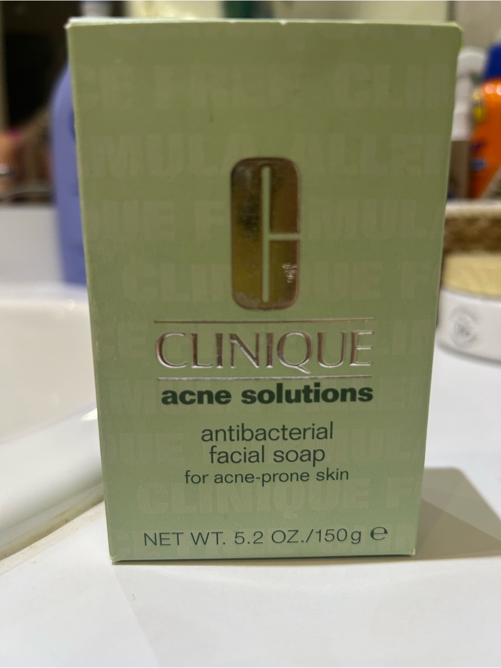 Clinique Acne Solutions Antibacterial Facial Soap - Light Green